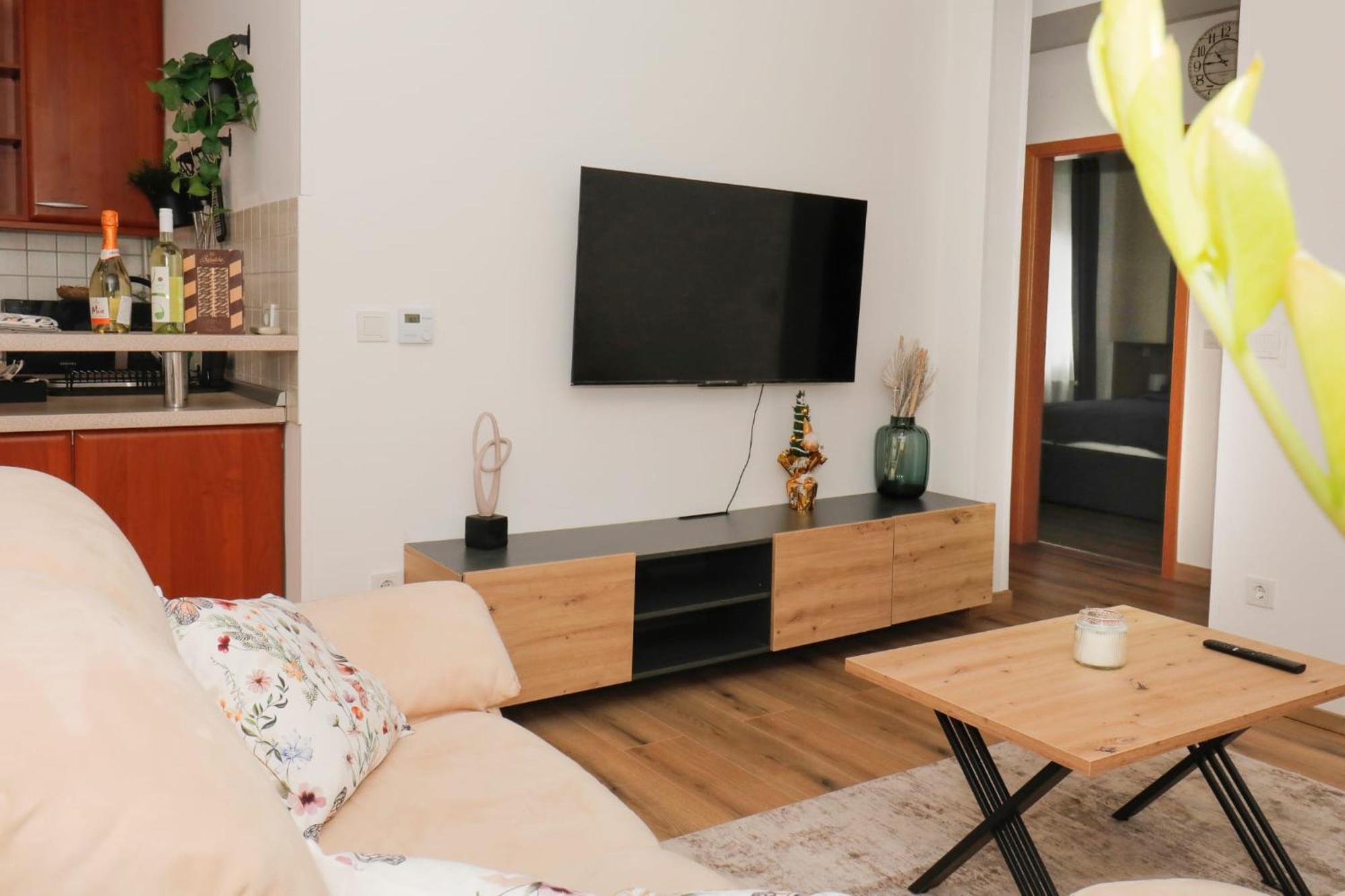 Arena Prestige Apartment